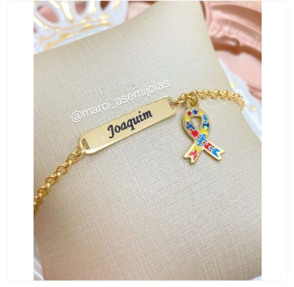 Pulseira Infantil Pingente Autismo Gravação do nome banho ouro