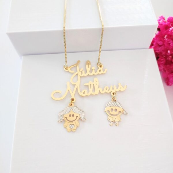 Gargantilha Personalizada Nomes e bonecos (as) Banho ouro - Imagem 2