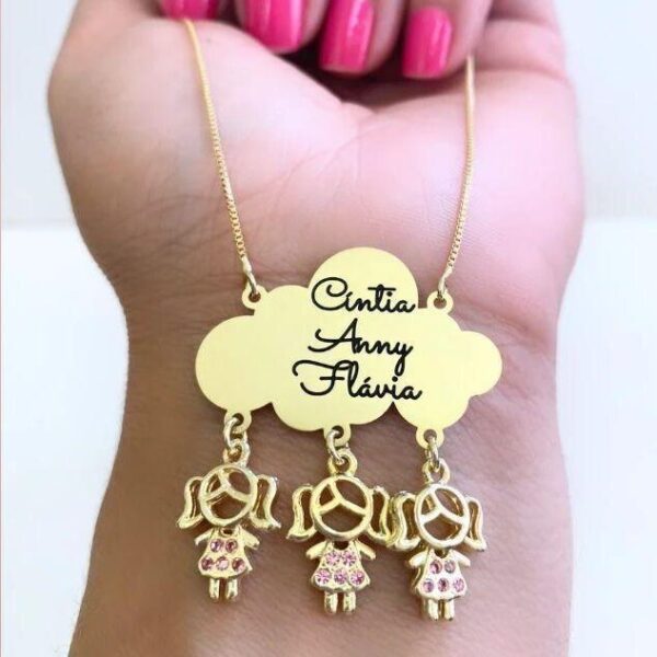 Gargantilha Personalizada Nuvem 1 boneco (a) banho ouro