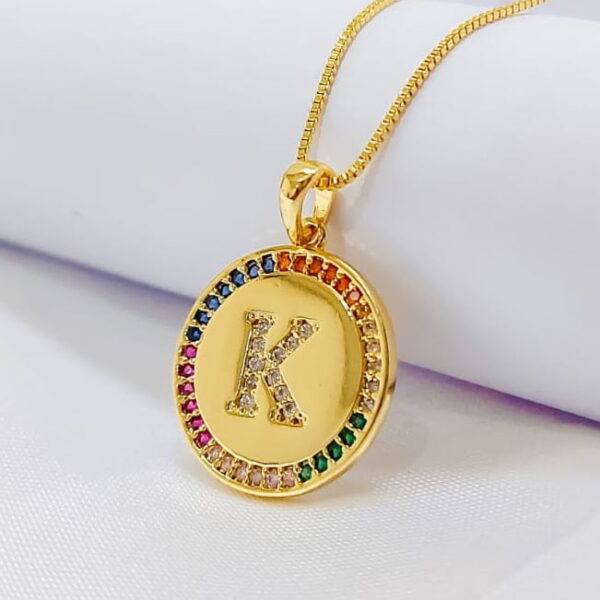 Gargantilha Personalizada Mandala luxo Inicial Cravejado Banho ouro