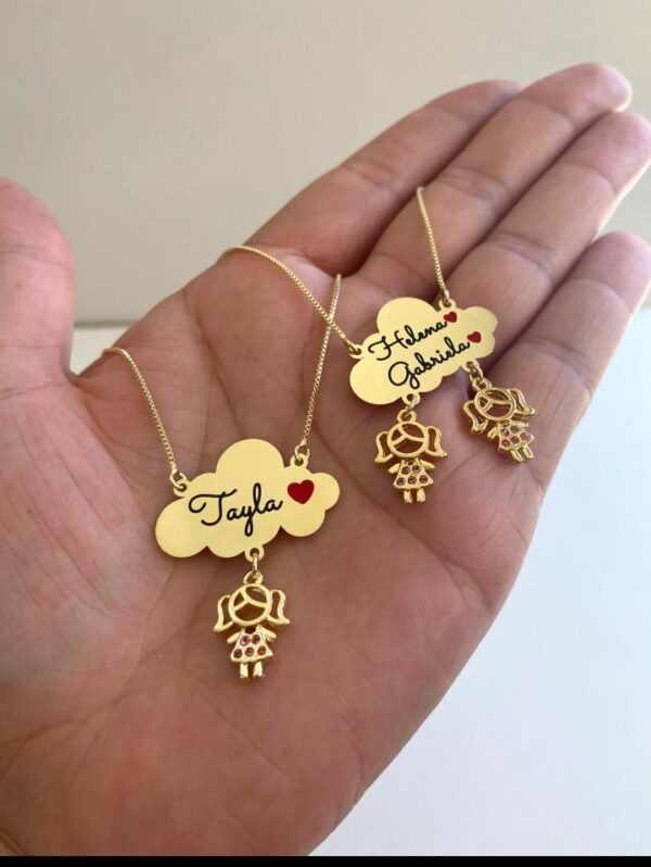 Gargantilha Personalizada Nuvem 1 boneco (a) banho ouro - Imagem 2