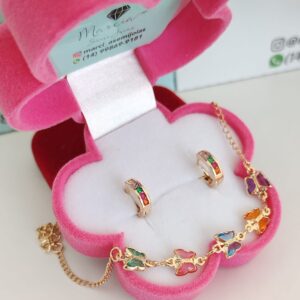 Pulseira Infantil Borboletas Coloridas+ Argolinha Infantil Luna Cravejado Zircônias Coloridas