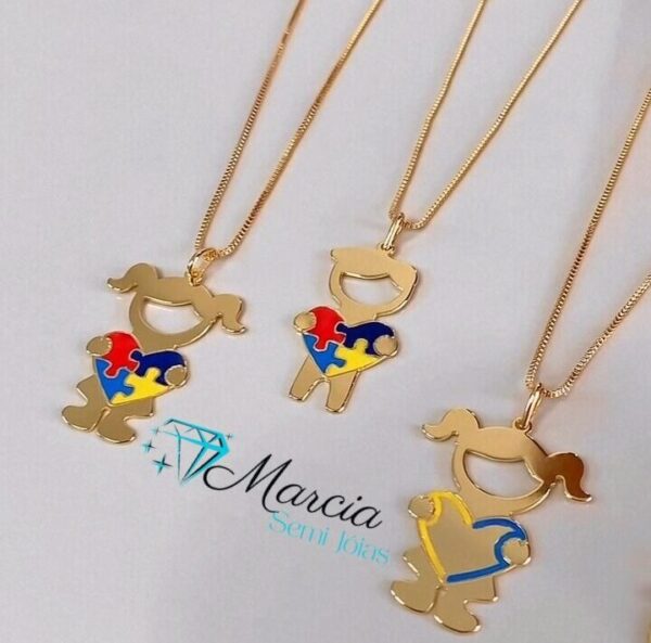 Gargantilha Personalizada Pingente Menina ou Menino Autismo Ou Síndrome de down Banho ouro 18k