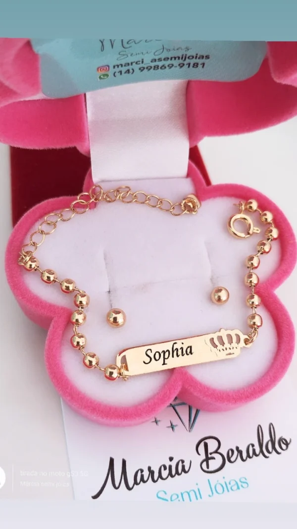 Conjunto  Bolinhas Recém Nascido e Infantil Coroa Nome Banho ouro 18k - Imagem 2