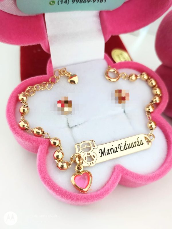 Pulseira recém nascido e infantil personalizada Menina Vazada com pingente coração Banho ouro 18k - Imagem 3