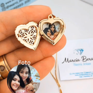 Gargantilha Personalizada Relicário Coração com Foto Banho ouro 18k