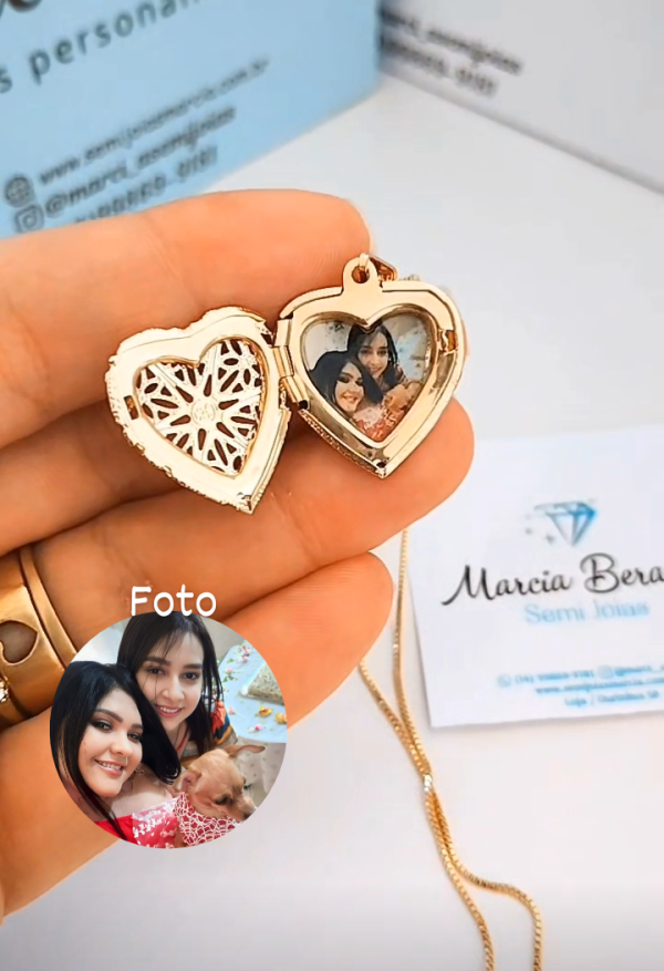 Gargantilha Personalizada Relicário Coração com Foto Banho ouro 18k