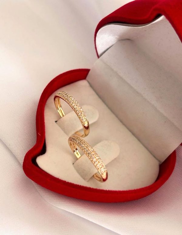 Par De Aparadores de Alianças Cravejado zircônias Banho ouro 18k